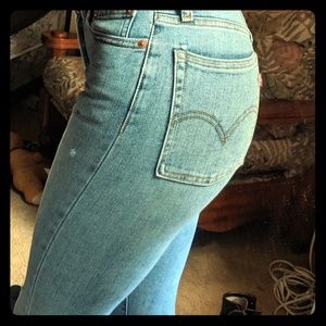 Levi's high wasted skinnies sz 24